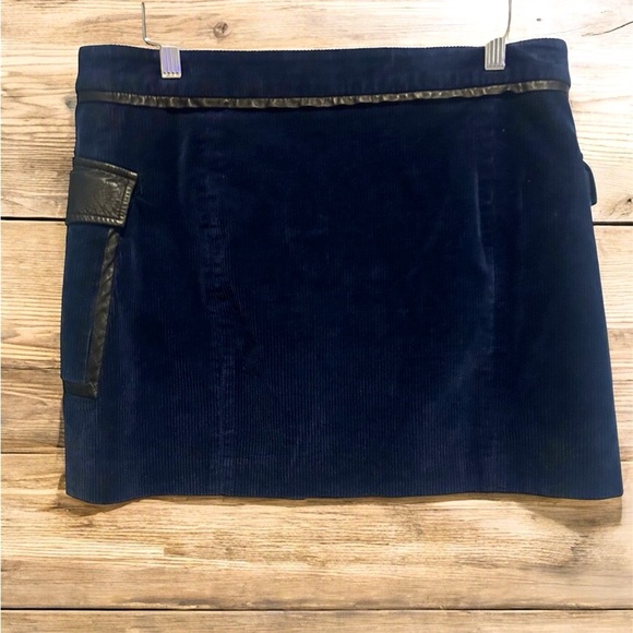 Ramy Brook NY,dark blue and black corduroy skirt size 8 - Picture 2 of 8